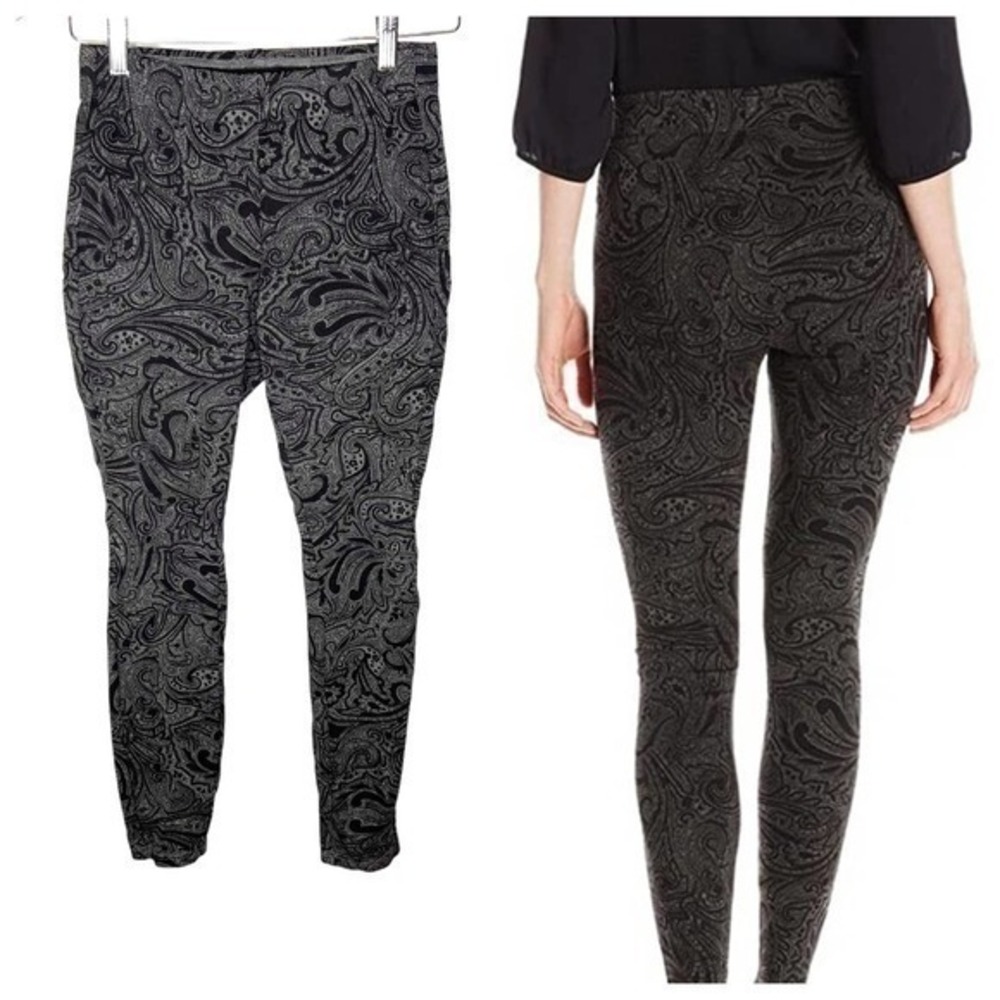 M Miracle body by Miraclesuit black paisley shaping pull on leggings size 2
